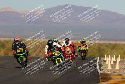 media/Oct-29-2022-CVMA (Sat) [[14c0aa3b66]]/Race 11 Amateur Supersport Open/